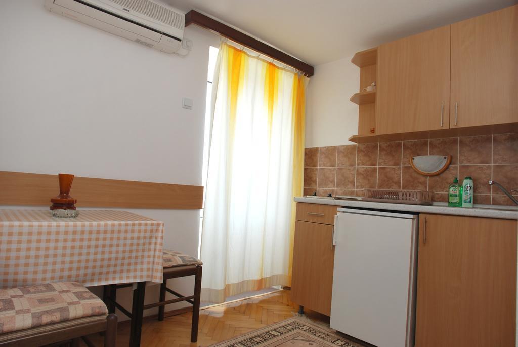 Apartments Slavica Rafailovici ブドヴァ 部屋 写真