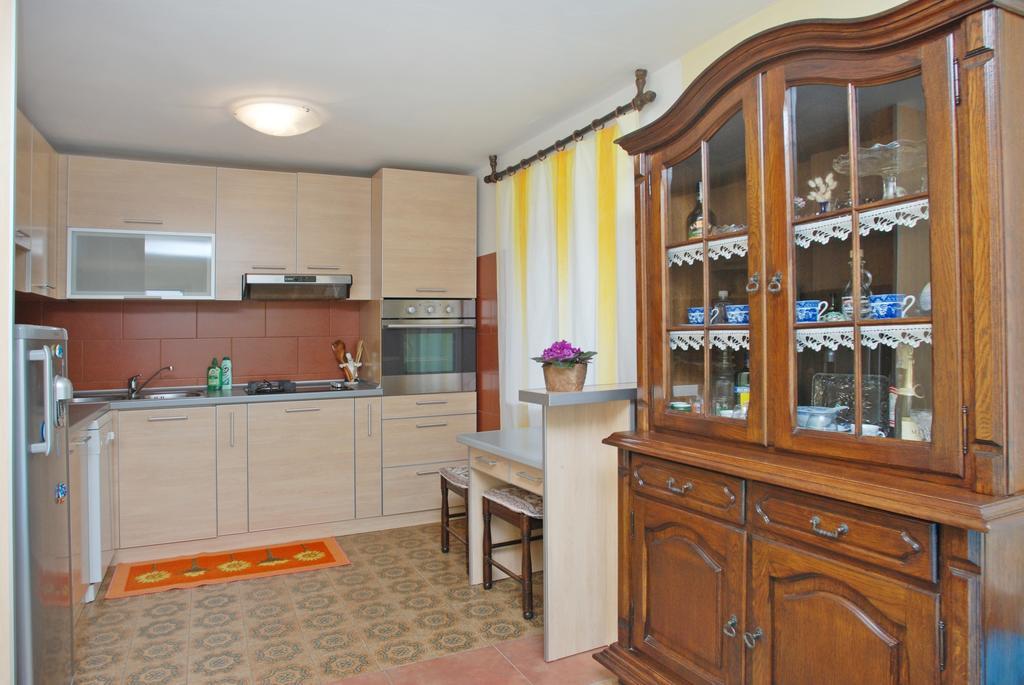 Apartments Slavica Rafailovici ブドヴァ 部屋 写真